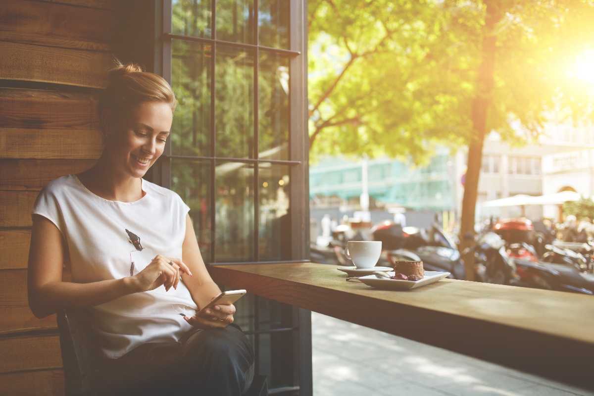 innovative-way-to-attract-new-customers-digital-banking