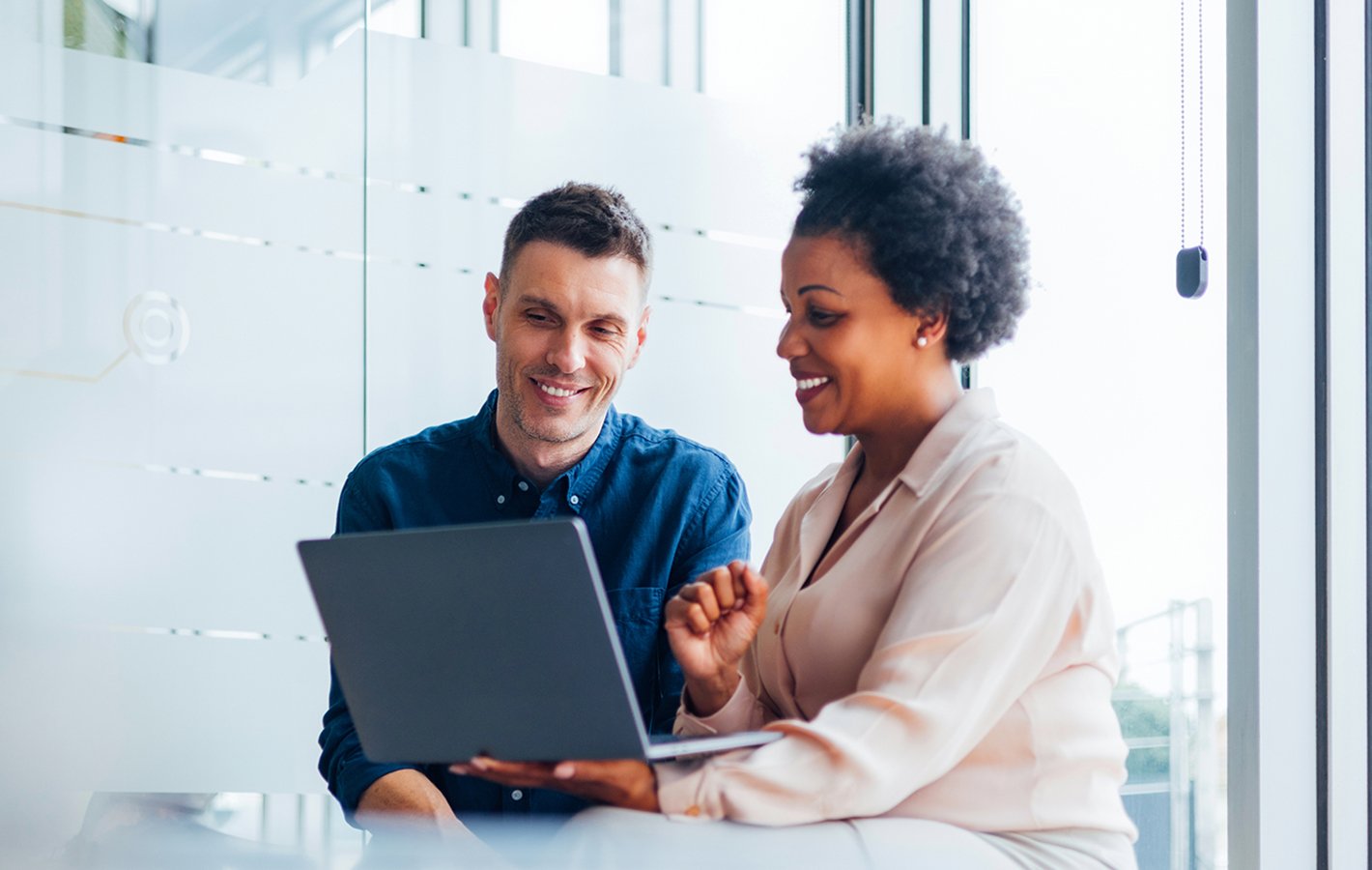 JH-BRAND-RDP-ArticleImage-CaseStudy-OMBBankOpenAnywhere-1920x900