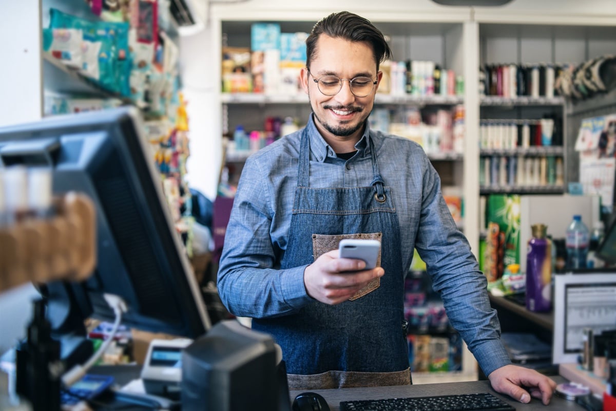 man-opening-digital-account