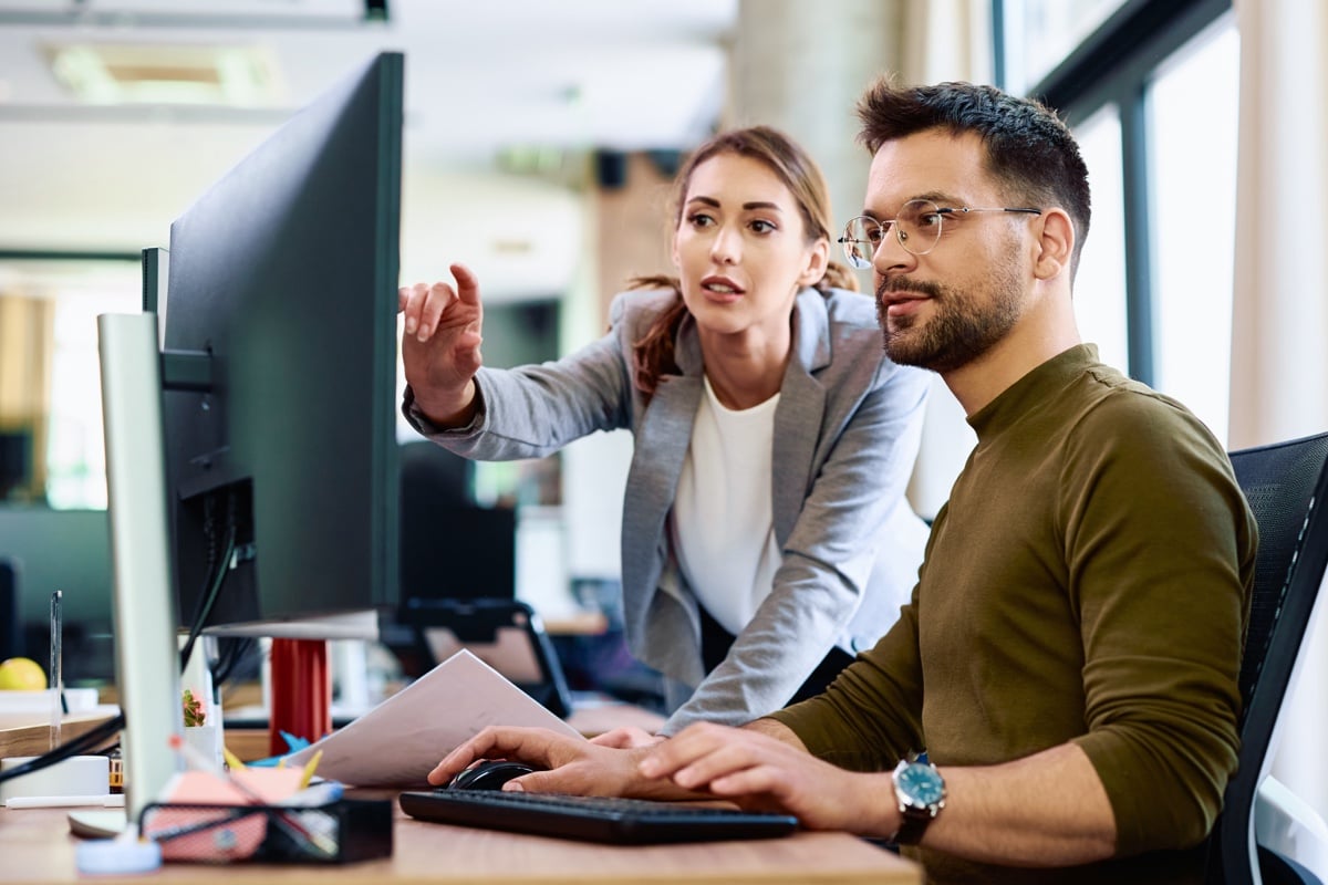 team-learning-about-cybersecurity-trends-for-financial-institutions