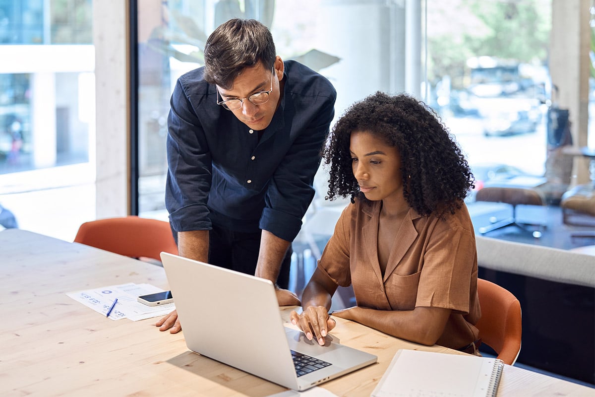 team-optimizing-enterprise-architecture-with-AI