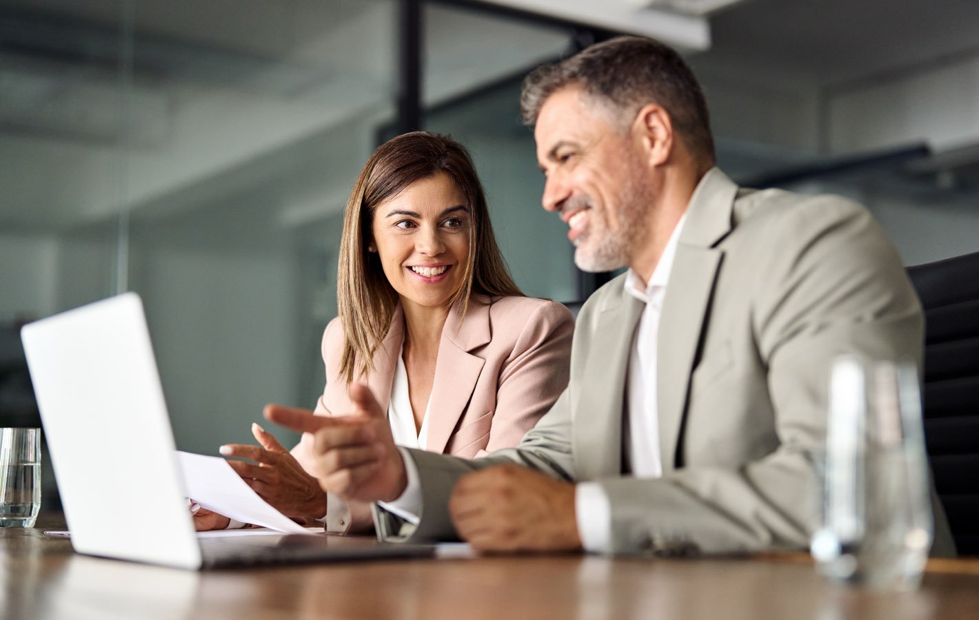 JH-Operations-RosedaleBank-CaseStudy-RDP-Img-1420x900